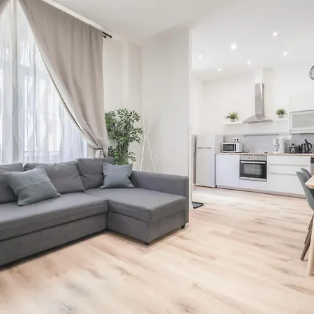 Apartment Petofi In The Center Budapest
