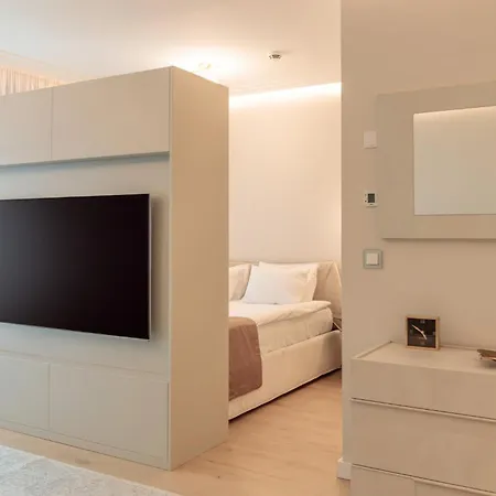 Emerald Downtown Luxury By Continental Group Hotel apartamentowy 2*