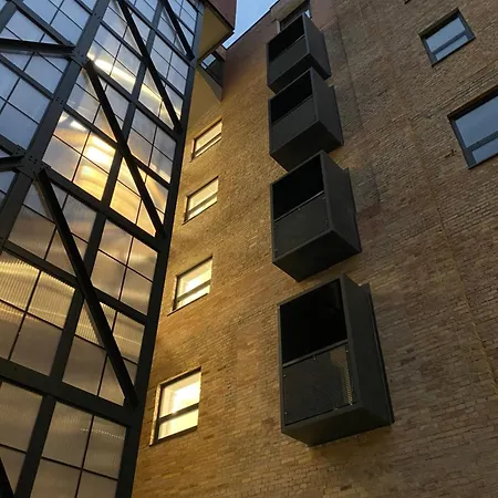 Aparthotel In *