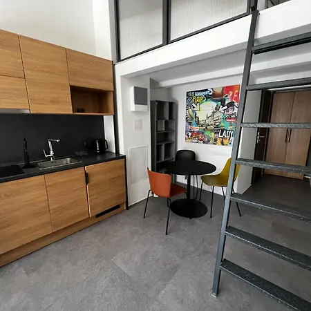 In Aparthotel Budapest