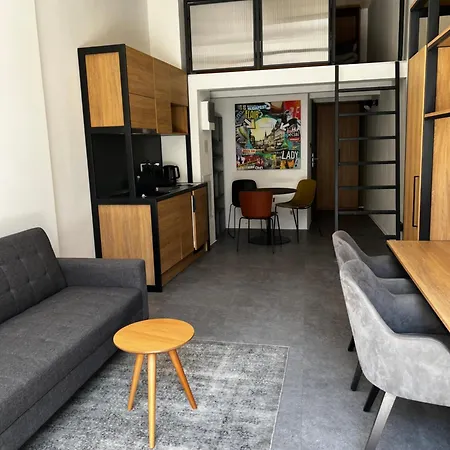 Aparthotel In *