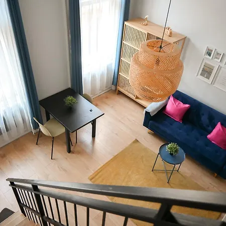 The Bachelor Pad * Budapest