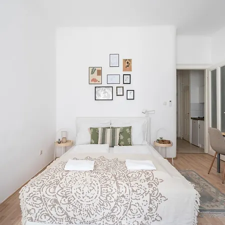Apartment Gleaming Wise Studio *