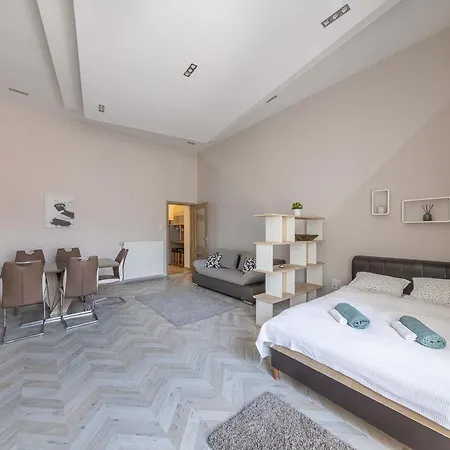 Apartment Eagle-eye Downtown By Souperapartments Budapest