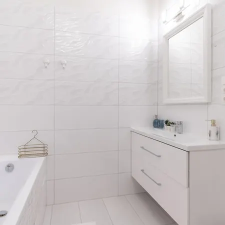Exclusive N' Charming With Sauna In The Heart Of * Budapest