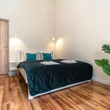 Exclusive N' Charming With Sauna In The Heart Of * Budapest