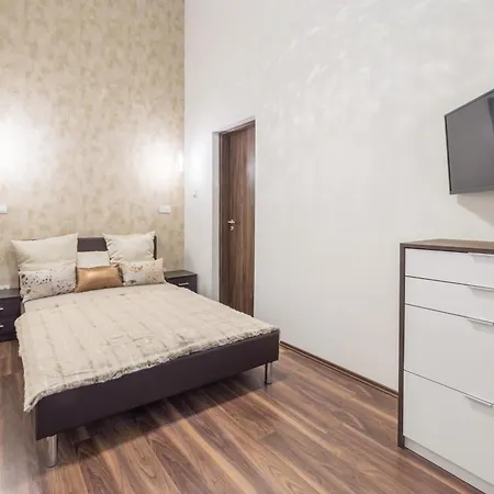 Best Seasons Spa Central Apartment *