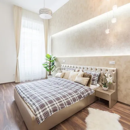 Best Seasons Spa Central Apartment Budapest