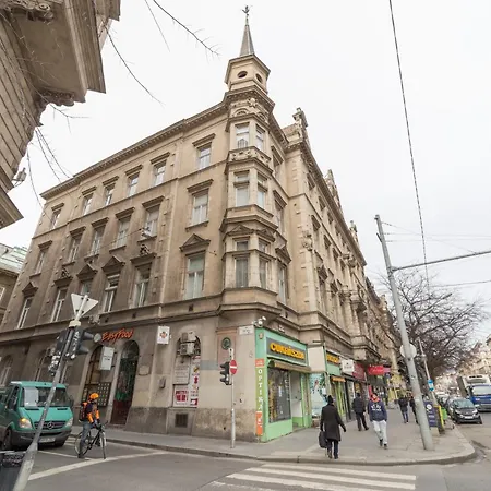Apartamento Best Seasons Spa Central Budapest