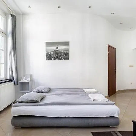 Apartment Elegant Downtown At Kiraly 39 Budapest