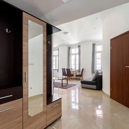 Elegant Downtown At Kiraly 39 Apartment Budapest