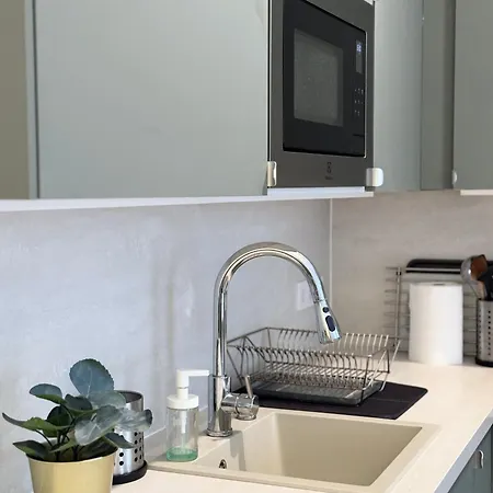 Danube Escapes Budapest- 3br Apartment *