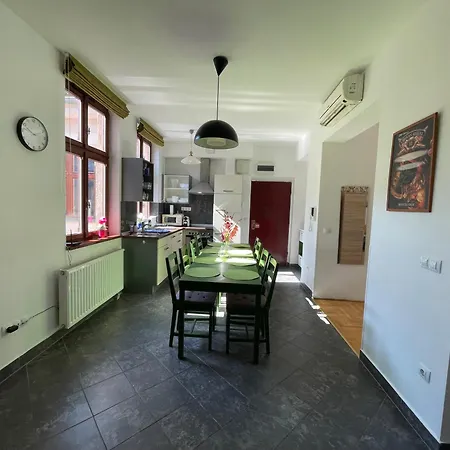 Apartment Dobhouse16 #downtown #nightlife #partyzone Budapest