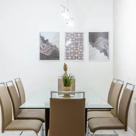 Exclusive Downtown Dream By Prestige Gallery Appartamento
