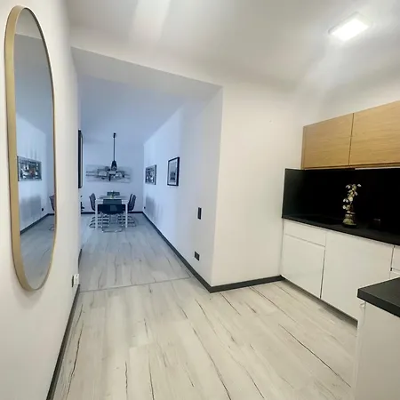 Babka House #8ppl Apartment