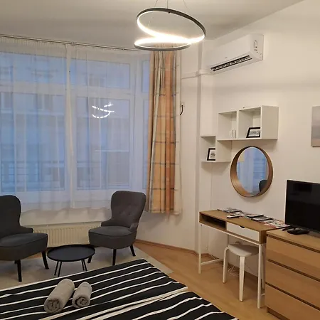 Apartment Belvedere
