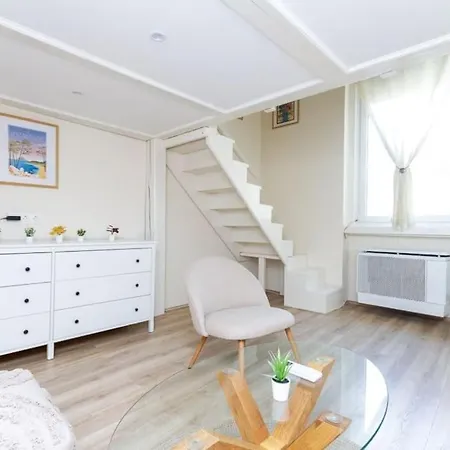 Historic Charm On Dohany Street By Newave
