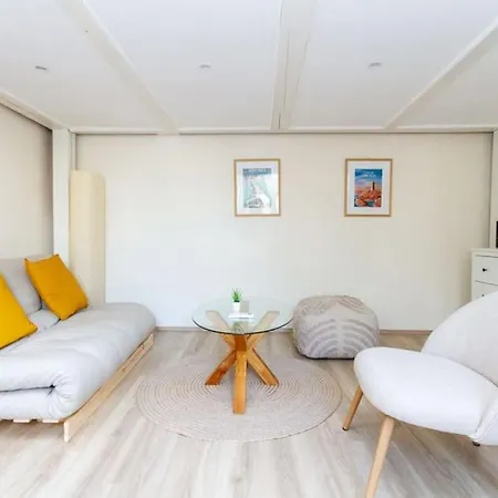 Apartment Historic Charm On Dohany Street By Newave Budapest