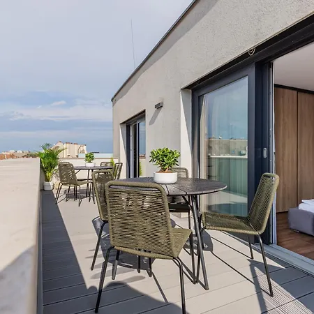 New Penthouse W Double Parking, Panoramic Balcony