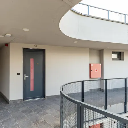 New Penthouse W Double Parking, Panoramic Balcony *