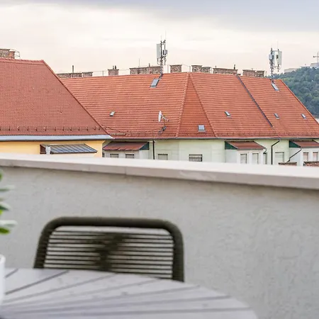 New Penthouse W Double Parking, Panoramic Balcony * Budapest