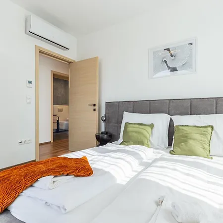 New Penthouse W Double Parking, Panoramic Balcony Budapest
