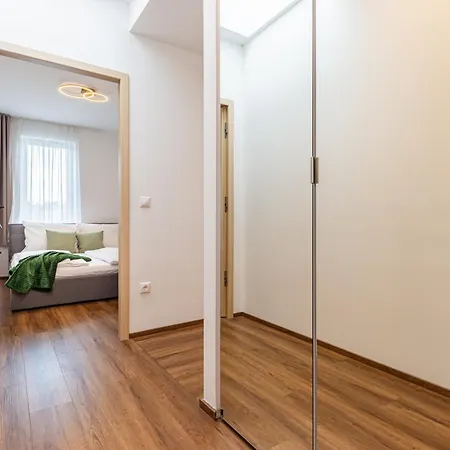 New Penthouse W Double Parking, Panoramic Balcony Apartment