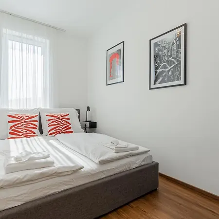 New Penthouse W Double Parking, Panoramic Balcony * Budapest