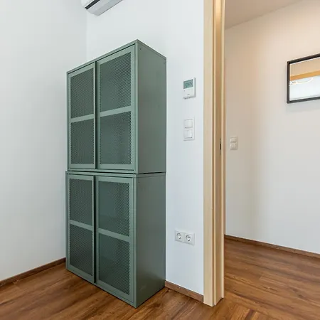 New Penthouse W Double Parking, Panoramic Balcony *