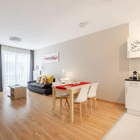 Serene Haven Apartment *
