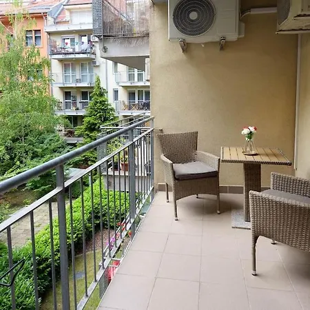 Orangehomes Garden View Friendly With Free Parking * Budapest