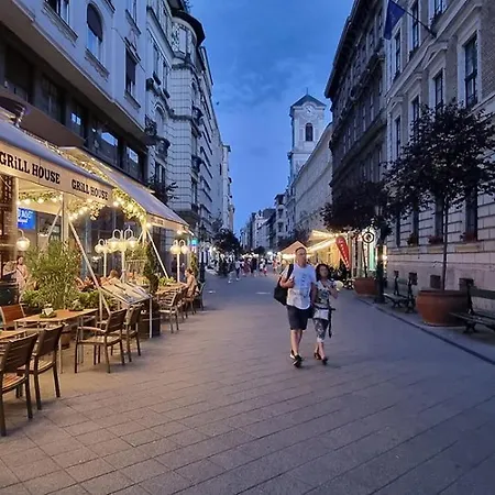 Διαμέρισμα Miller Street