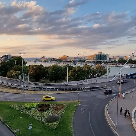 Miller Street Βουδαπέστη