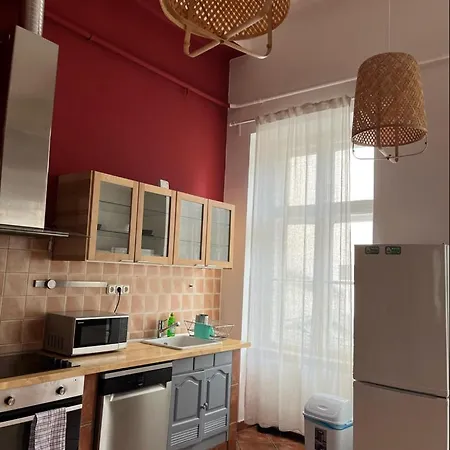 Spacious Near Liget *