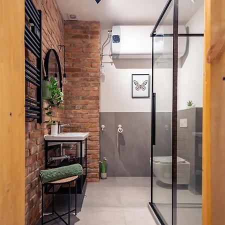Rumbastic New - Location With Ac Budapest