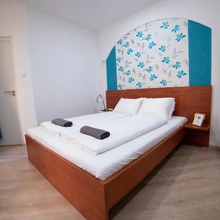 Apartment Seasons Budapest