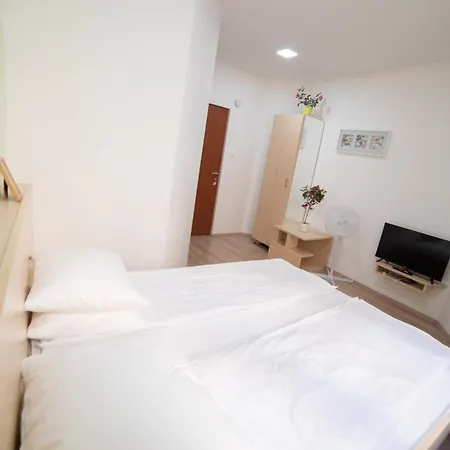 Seasons Apartment