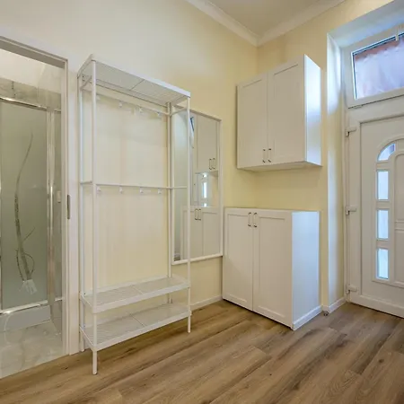Berkocsis Apartment