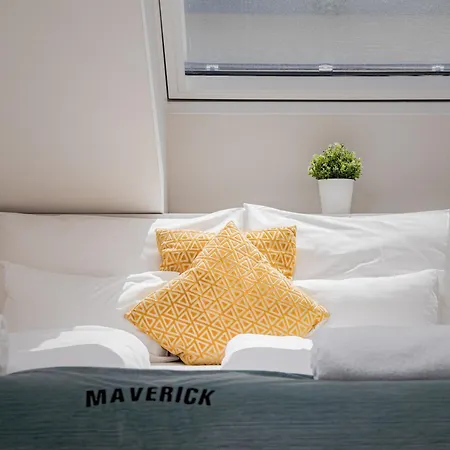 Maverick Market אכסניה *