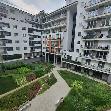 Park West - Free Parking Budapest