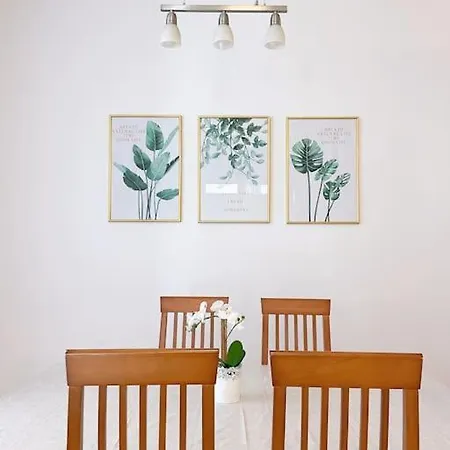 Comfort -2bedroom,central,balcony,elevator,ac Apartment Budapest