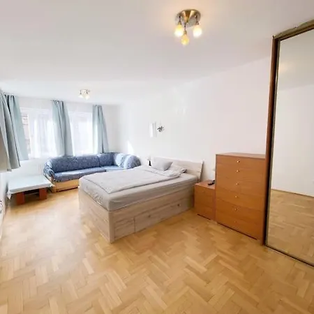 Comfort -2bedroom,central,balcony,elevator,ac