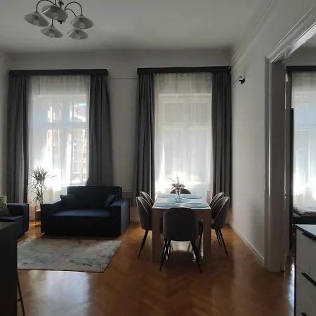 Apartment Mirai