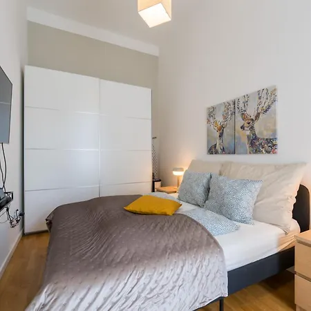 Spacious By Opera * Budapest