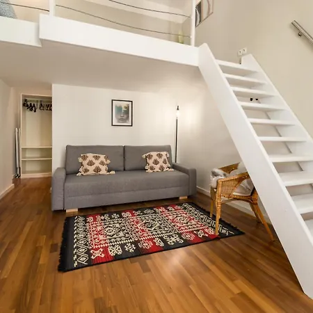 Spacious By Opera *