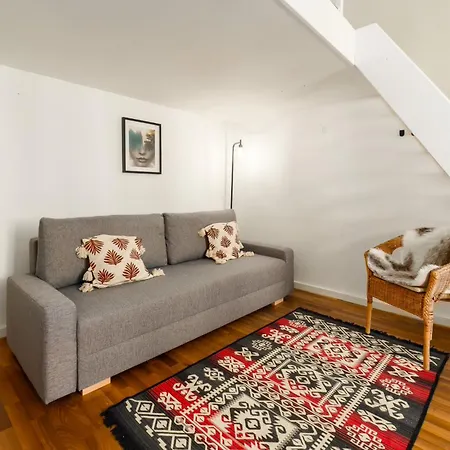 Spacious By Opera