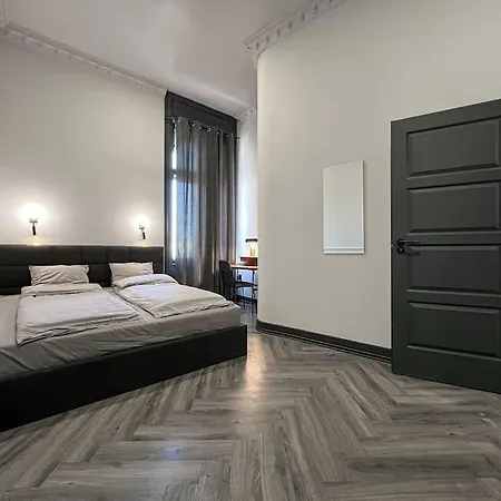 Ludovika 93 M2 Apartment