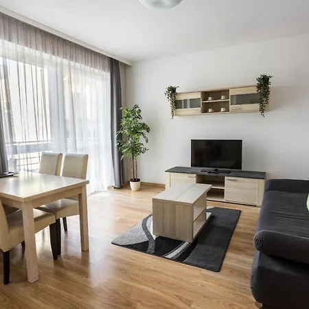 Corvin Plaza & Lejlighedshotel