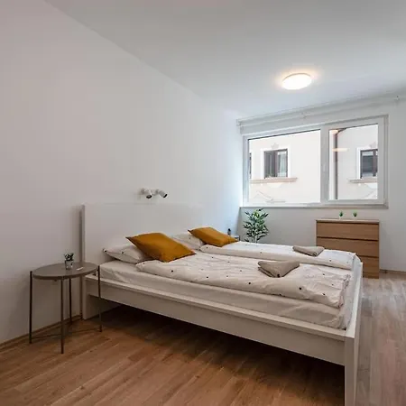 Big With Garage & Balcony & Ac & Lift Apartment *