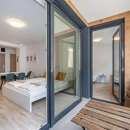 Big With Garage & Balcony & Ac & Lift Apartment Budapest
